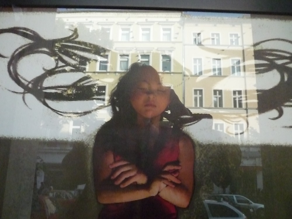 on-a-picture-of-a-gallery-ii_3940598059_o